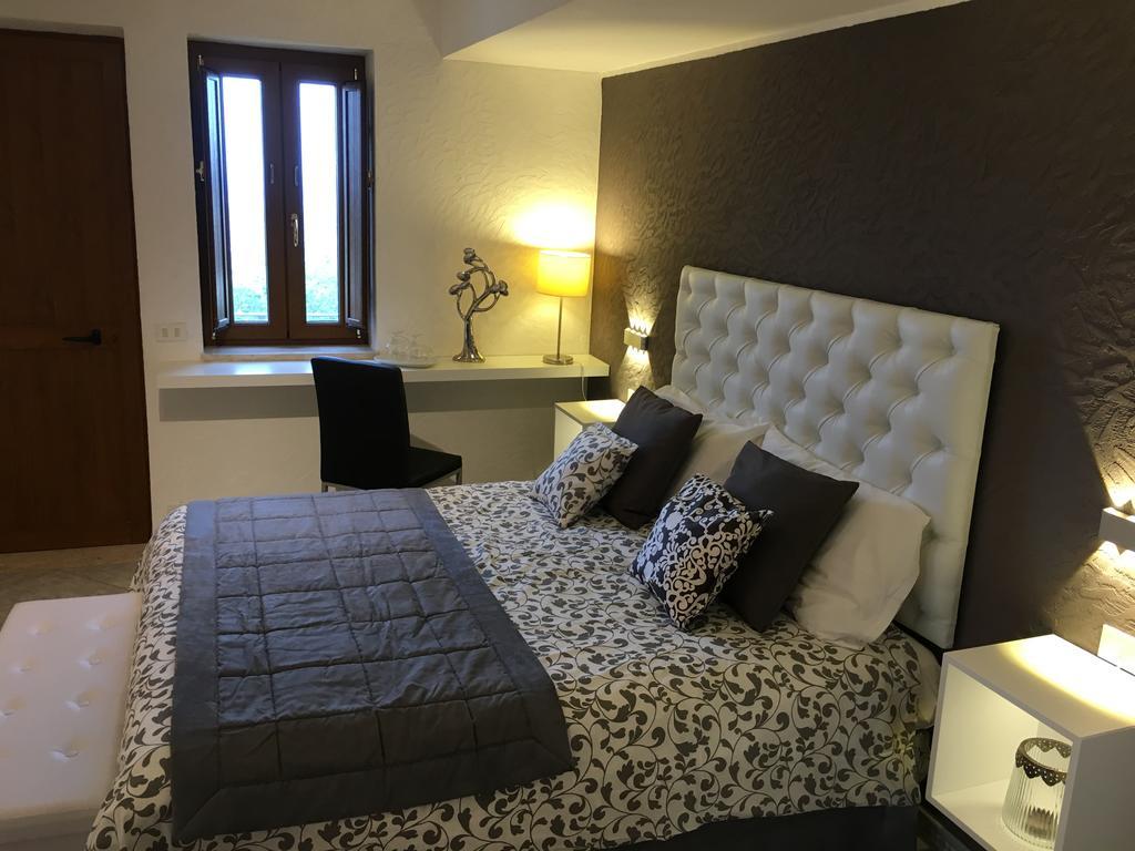 Villa Martius San Pier Niceto エクステリア 写真