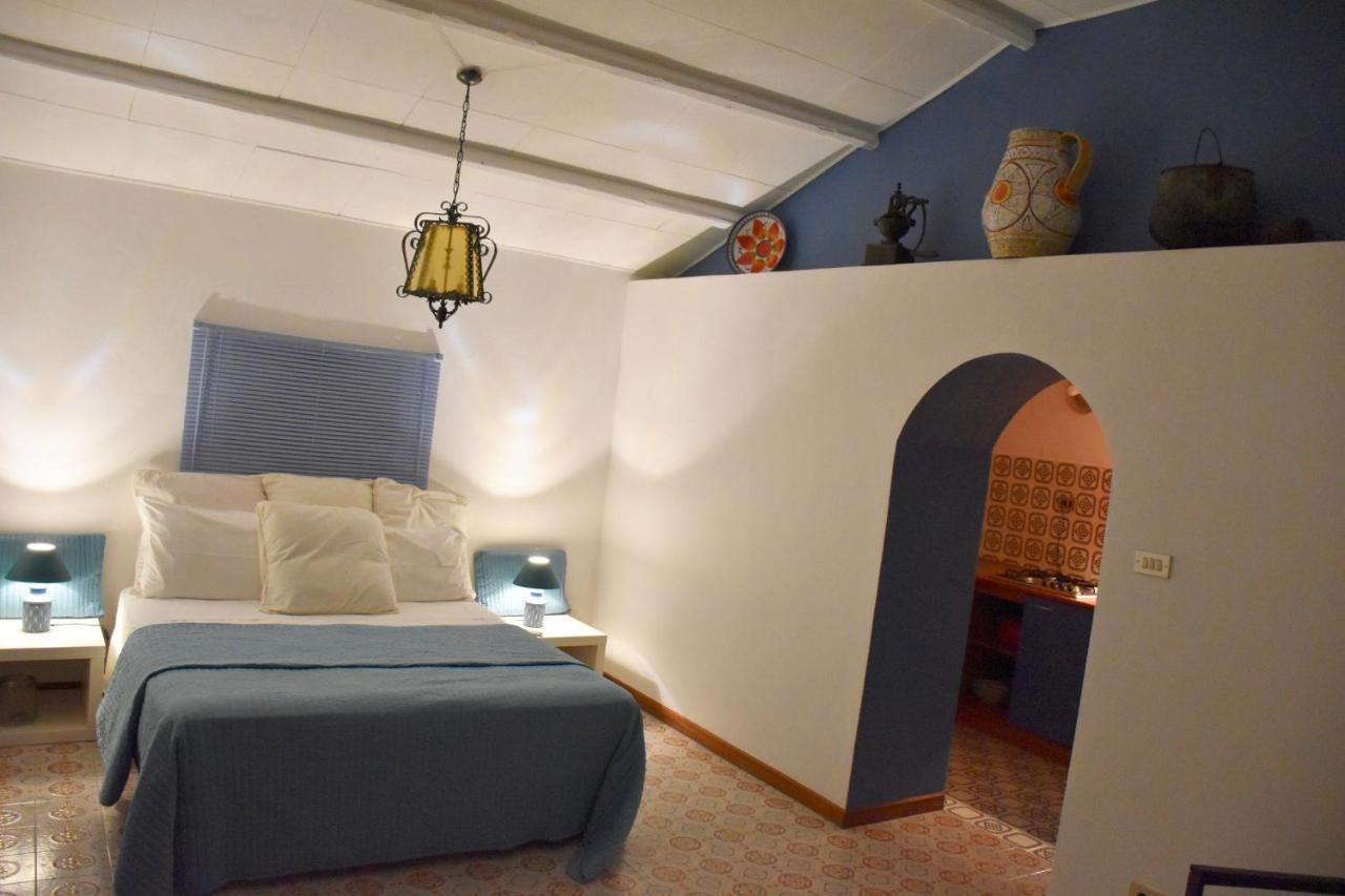 Villa Martius San Pier Niceto エクステリア 写真